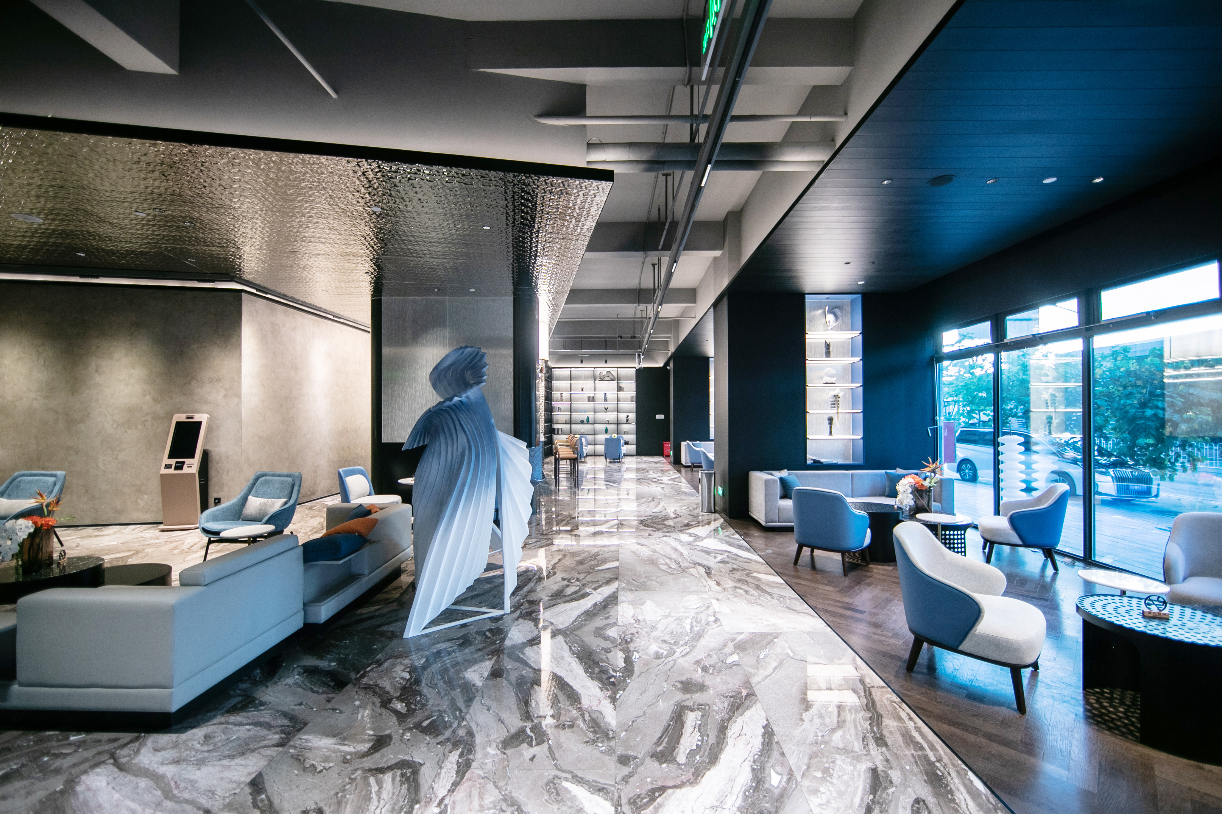 Guest Lounge